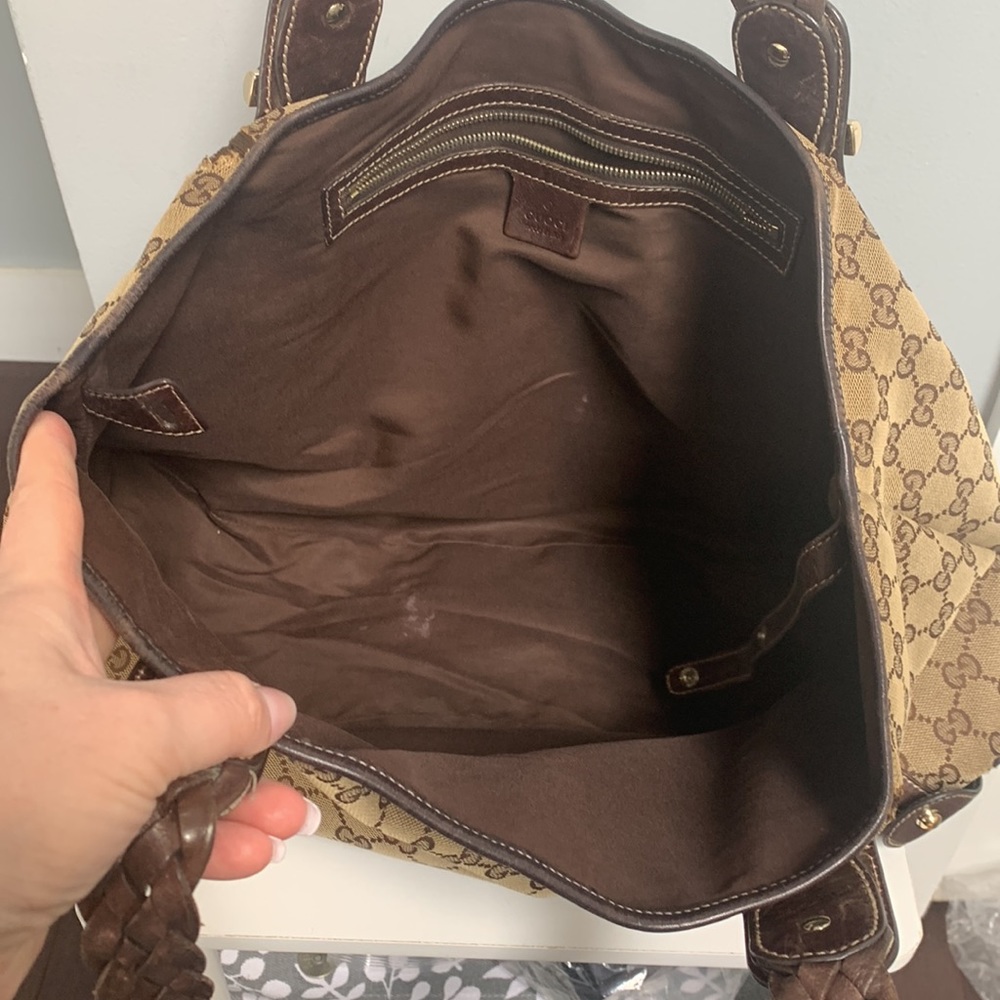 Authentic Gucci bundle - Picture 9 of 16